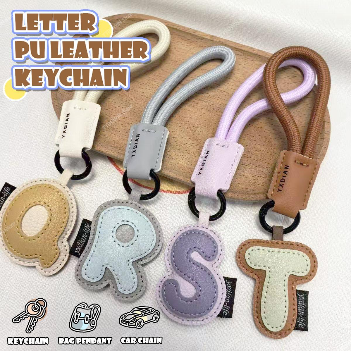 Chaveiro de Couro PU com 26 Le - Monogram Keychain Leather avaliação e preço